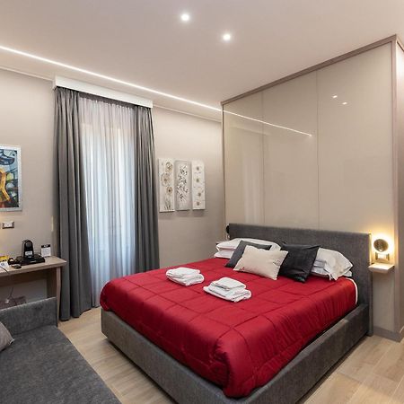 Iron Luxury Rooms Рим Екстер'єр фото