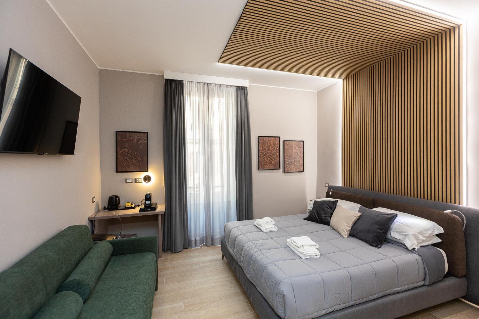 Iron Luxury Rooms Рим Екстер'єр фото