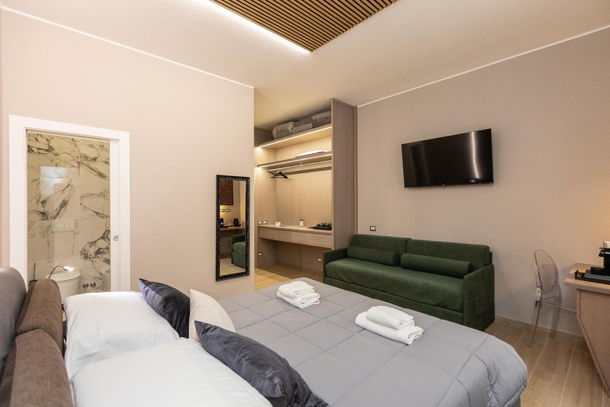 Iron Luxury Rooms Рим Екстер'єр фото