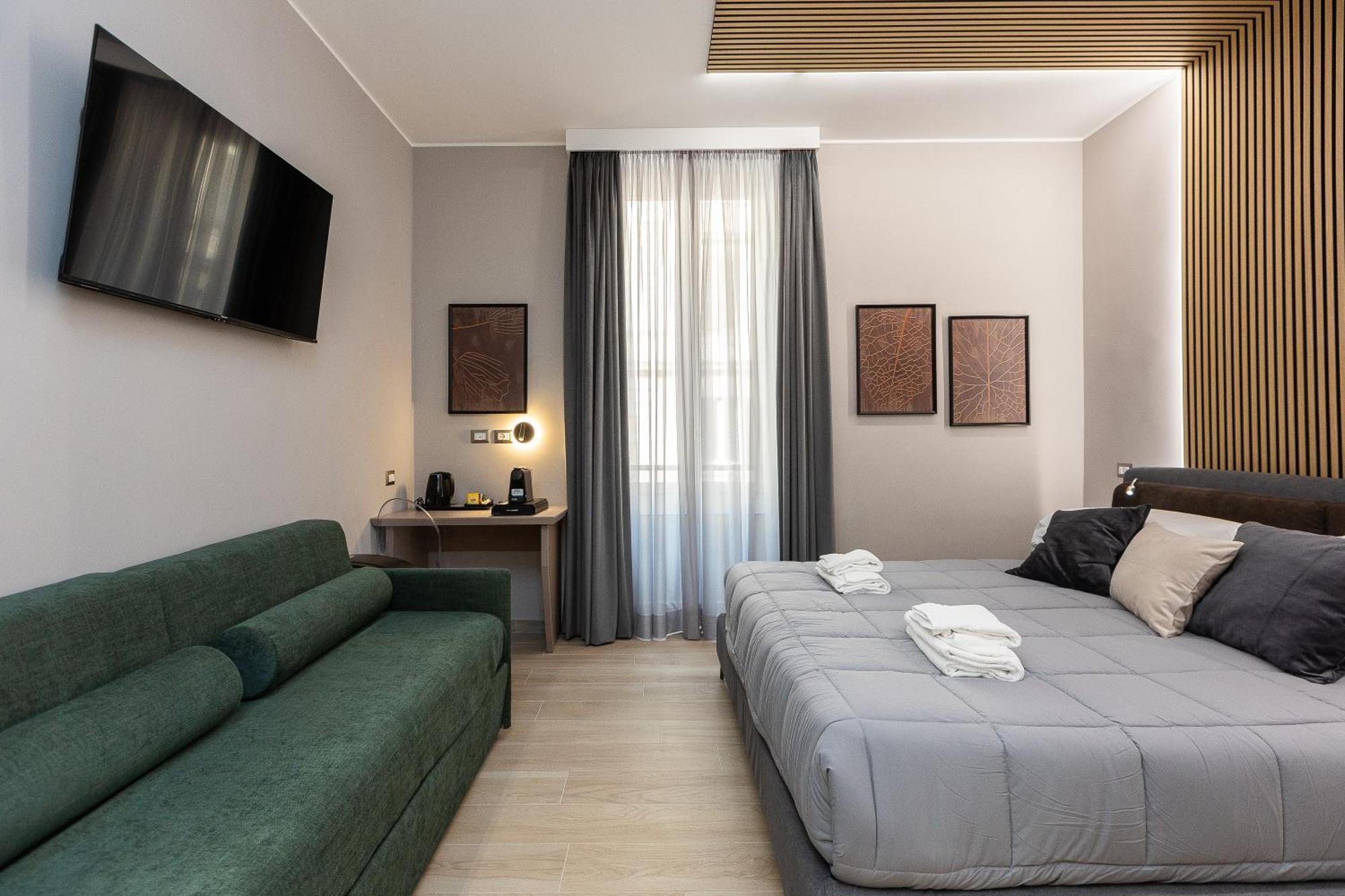 Iron Luxury Rooms Рим Екстер'єр фото